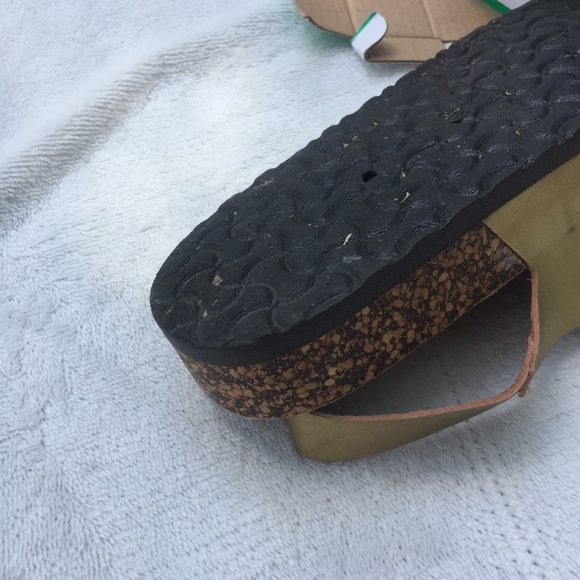 Kali Gold Buckle Sandals - Picture 5 of 5